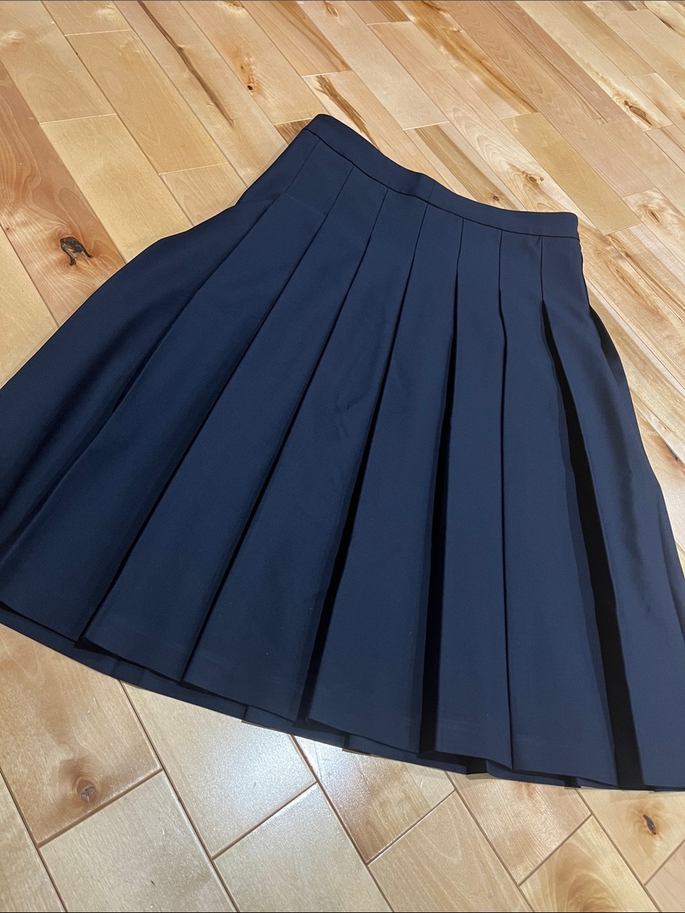 Sunday Best Navy Pleated
Preppy School Girl Tennis Skirt - Picture 6 of 8